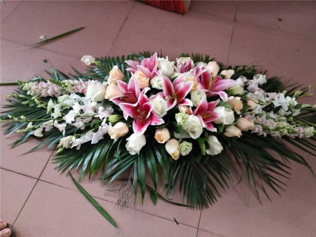 講臺(tái)花